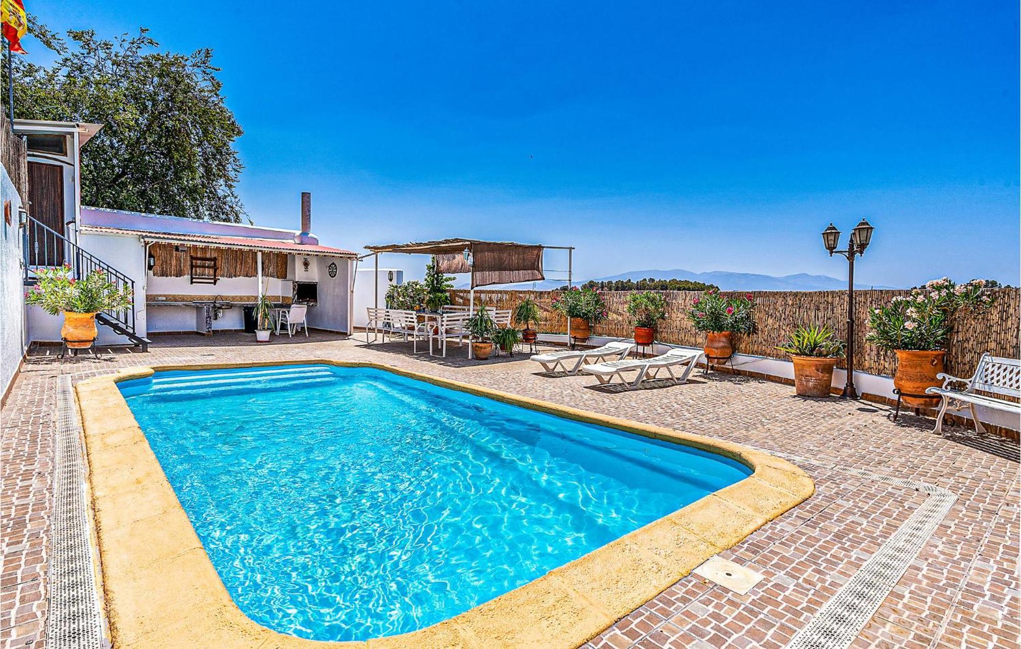 Beautiful Home In Cuevas Del Campo 外观 照片